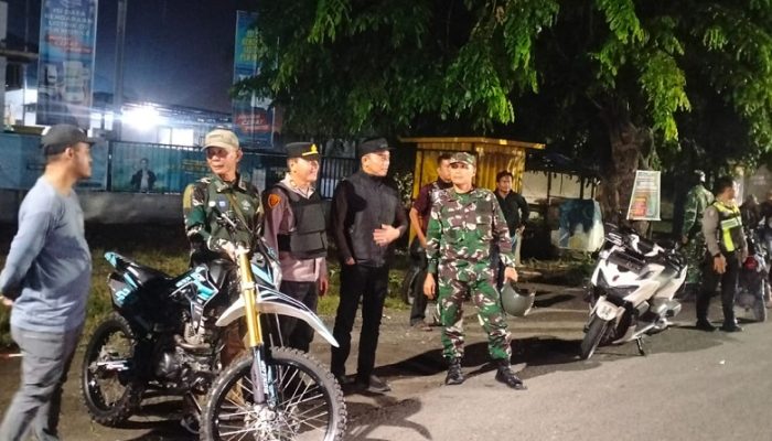 Camat Medan Belawan Pimpin Patroli Kamtibmas